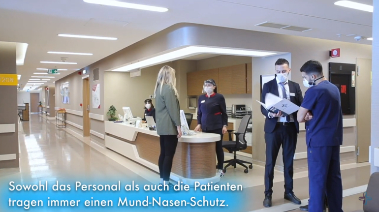 The entire medical team also wears a mandatory face mask